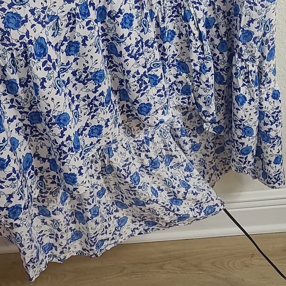 Abel the Label Wild Bloom Tiered Flowy Boho Floral Maxi Blue Floral Size M - Picture 5 of 9